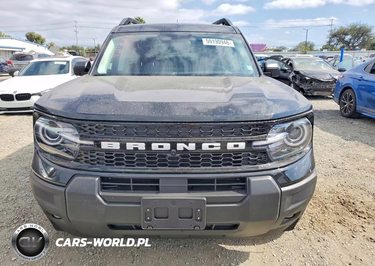 2026 Ford Bronco Sport Outer Banks VIN:3FMCR9CN9TRE05496 - 5