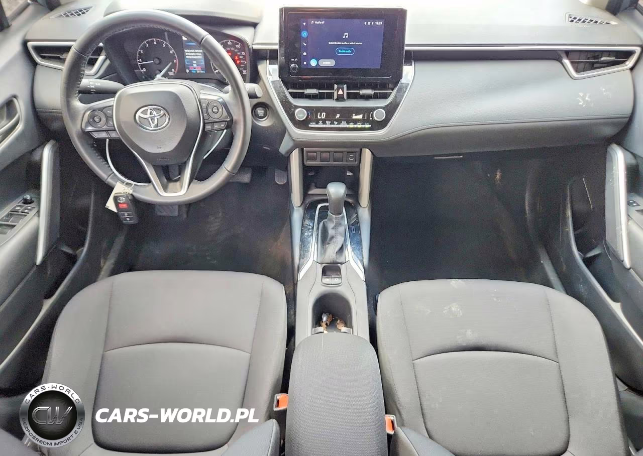 2024 Toyota Corolla Cross Le VIN:7MUCAABG9RV103430 - 8