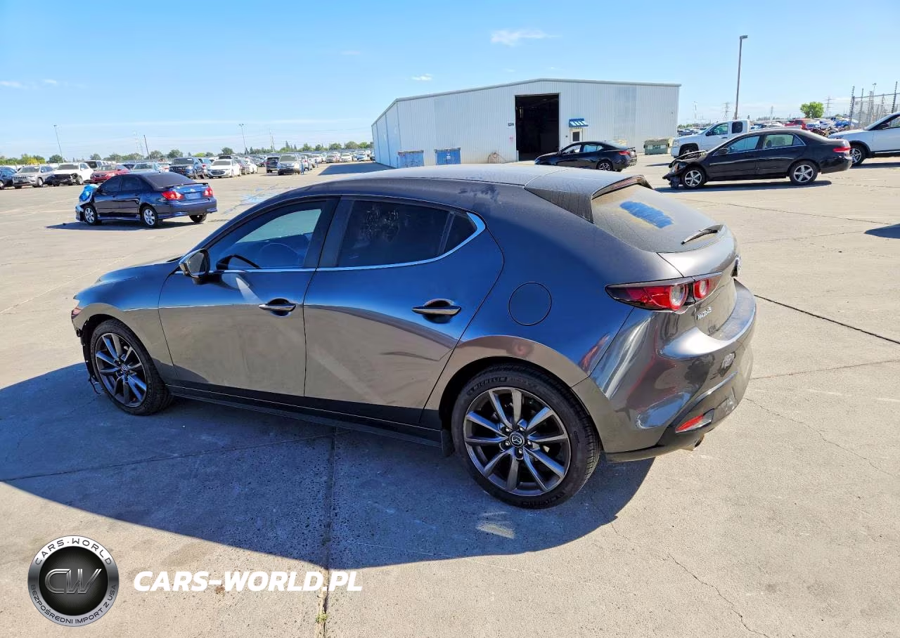 2021 Mazda 3 Select VIN:JM1BPAKL7M1306811 - 2
