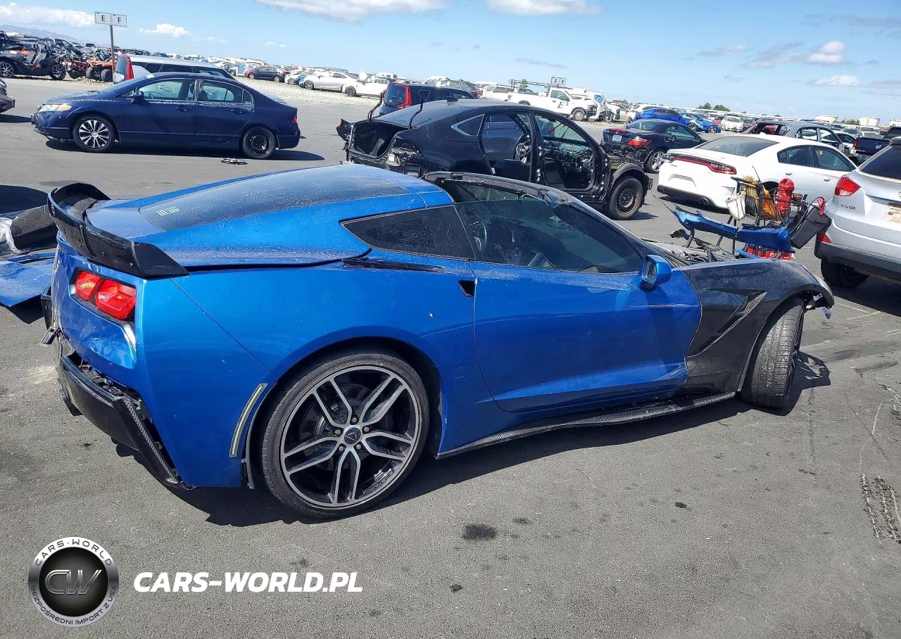 2015 Chevrolet Corvette Stingray Z51 3Lt VIN:1G1YL2D73F5124328 - 3