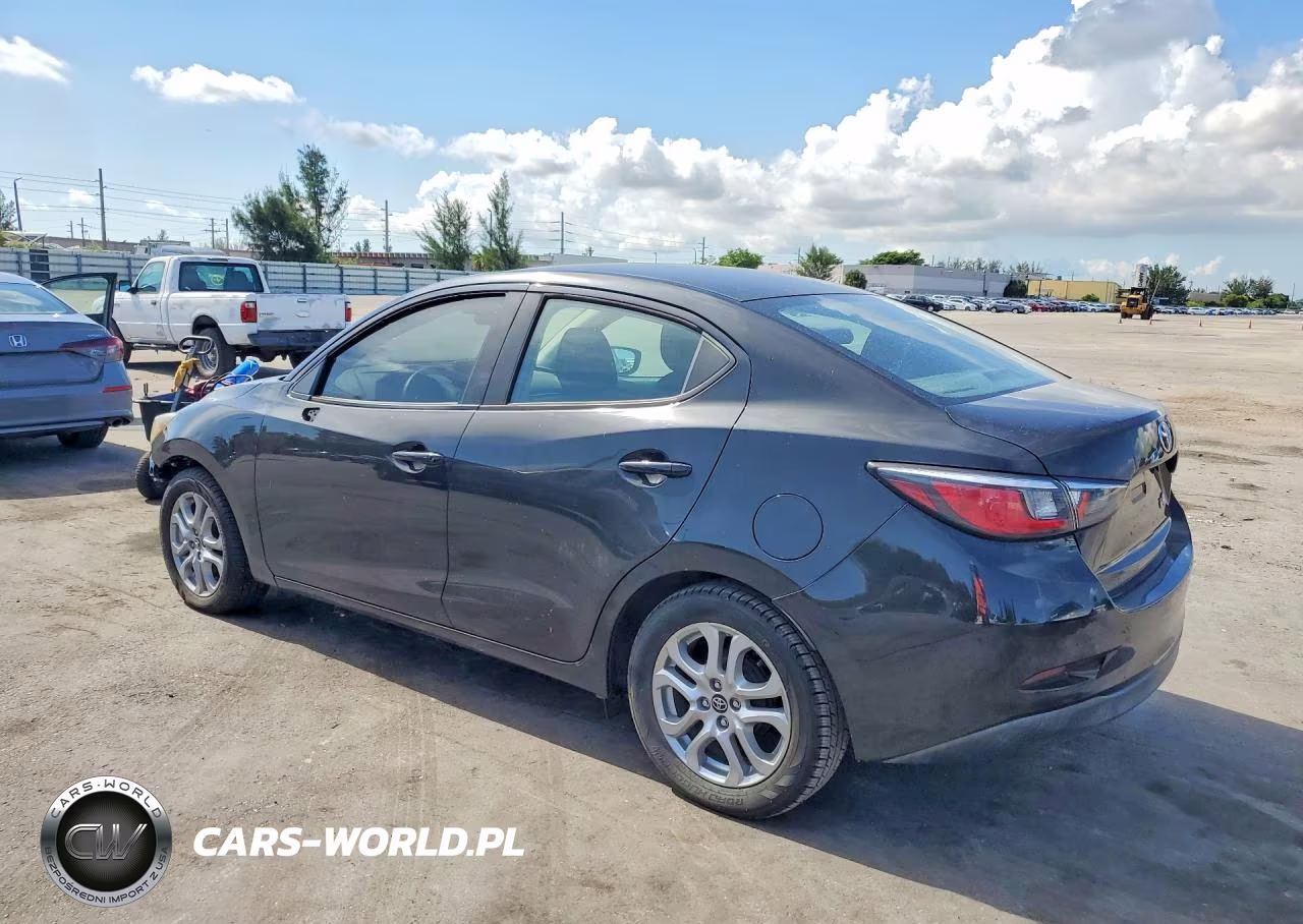 2017 Toyota Yaris Ia Base VIN:3MYDLBYVXHY164136 - 2
