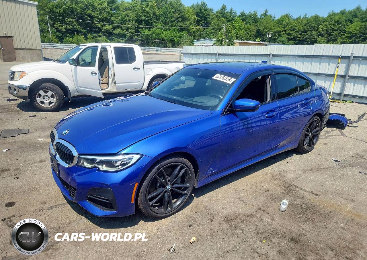 2021 BMW 330Xi – zdjęcie 1 z 12
