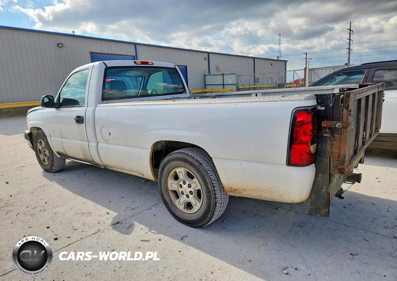 2007 Chevrolet Silverado C1500 Classic VIN:3GCEC14X17G247351 - 2