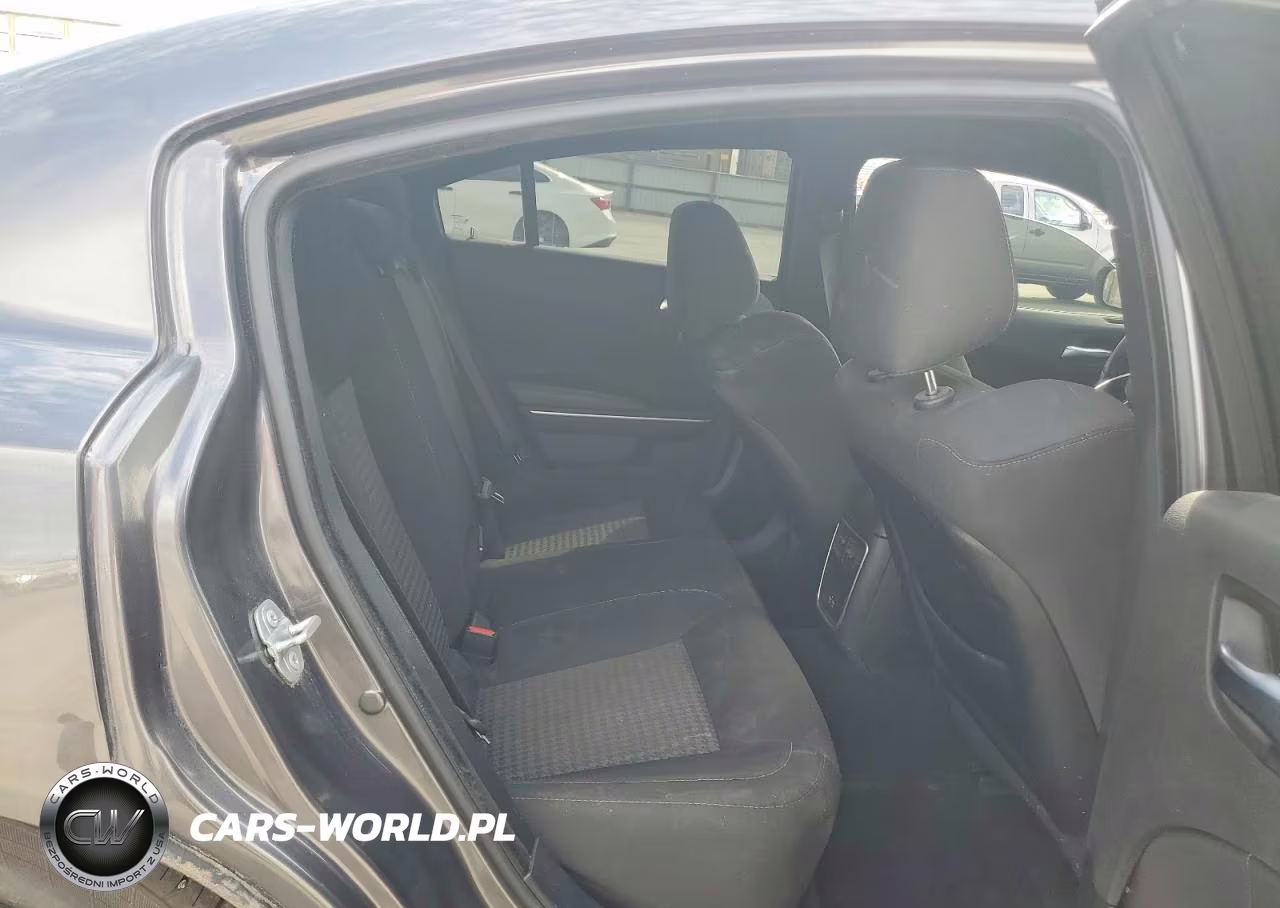 2019 Dodge Charger VIN:2C3CDXHG3KH685030 - 10