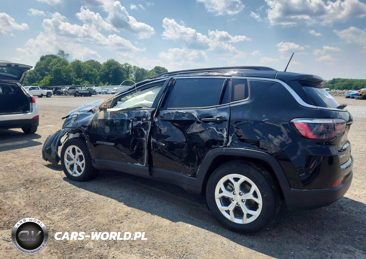 2024 Jeep Compass Latitude VIN:3C4NJDBN9RT119412 - 2