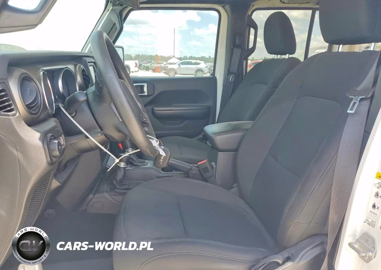 2018 Jeep Wrangler Unlimited Sport VIN:1C4HJXDN4JW265811 - 7