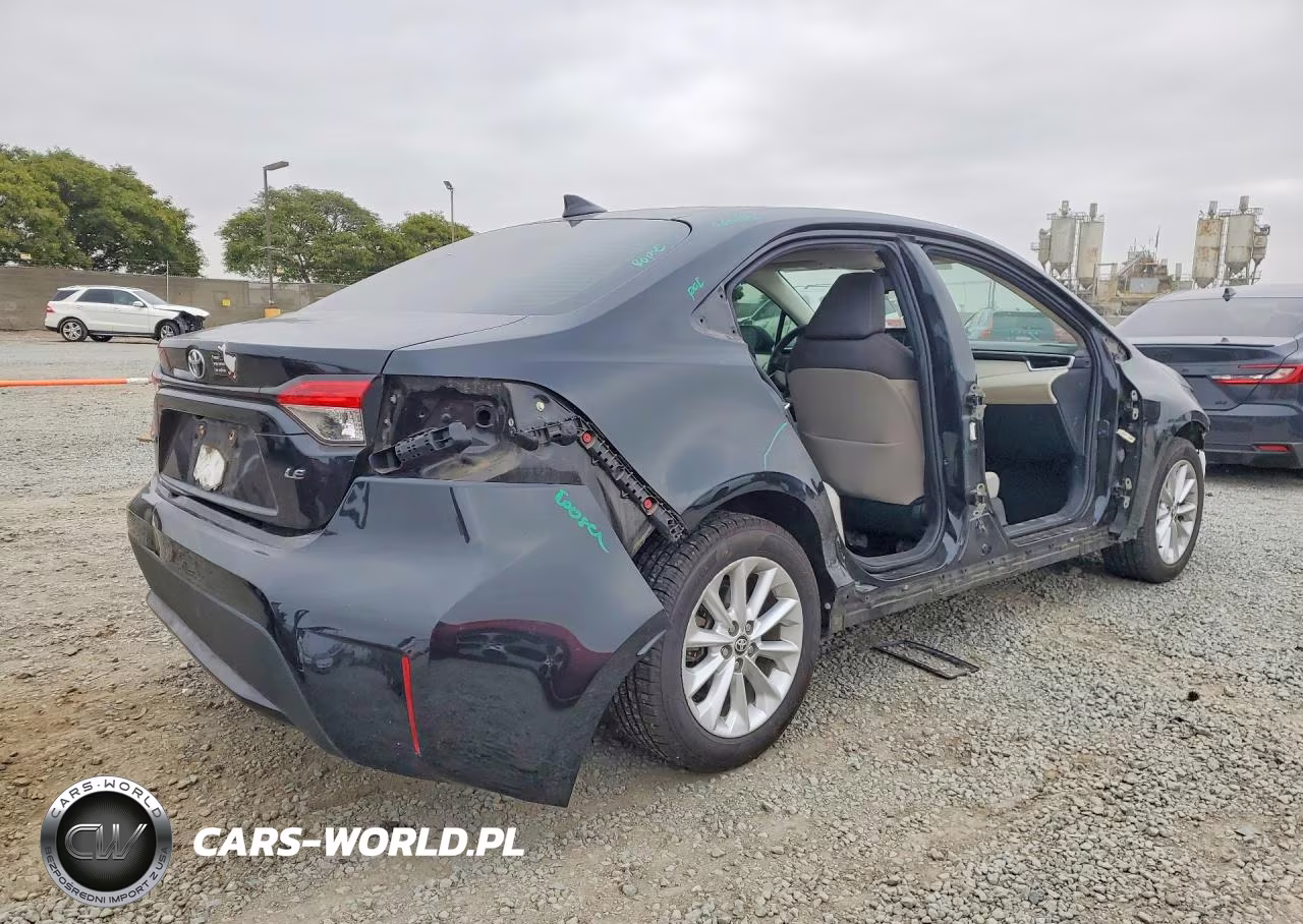 2020 Toyota Corolla Le VIN:5YFHPRAE3LP018239 - 3