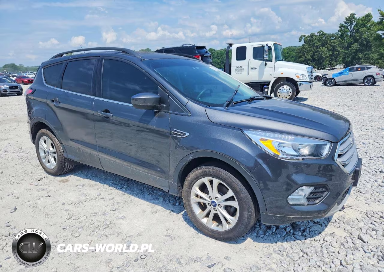 2018 Ford Escape Se VIN:1FMCU0GDXJUC29124 - 4