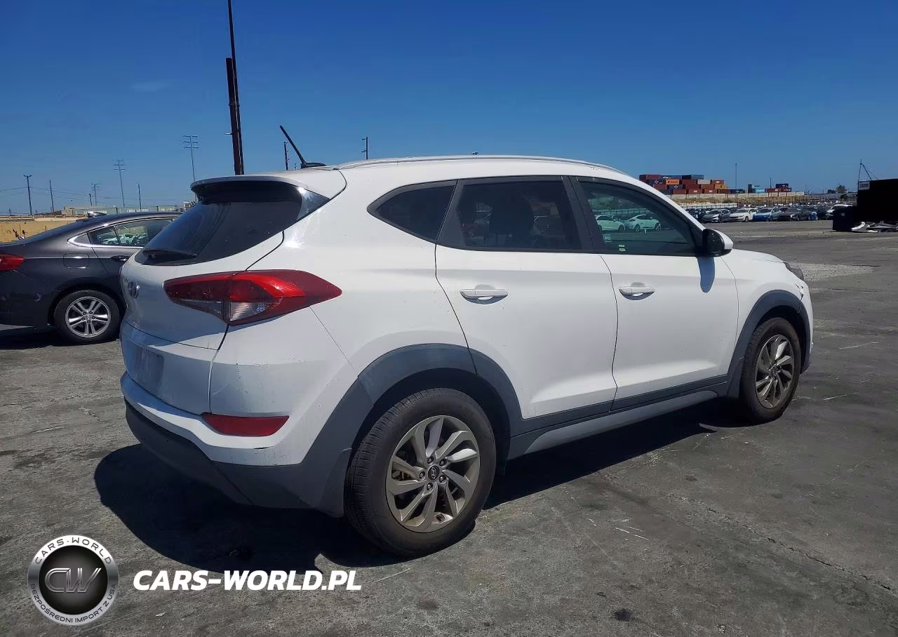 2017 Hyundai Tucson Se VIN:KM8J33A40HU297530 - 3