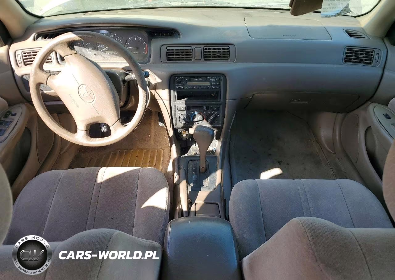 1999 Toyota Camry Le VIN:4T1BG22K7XU869630 - 8