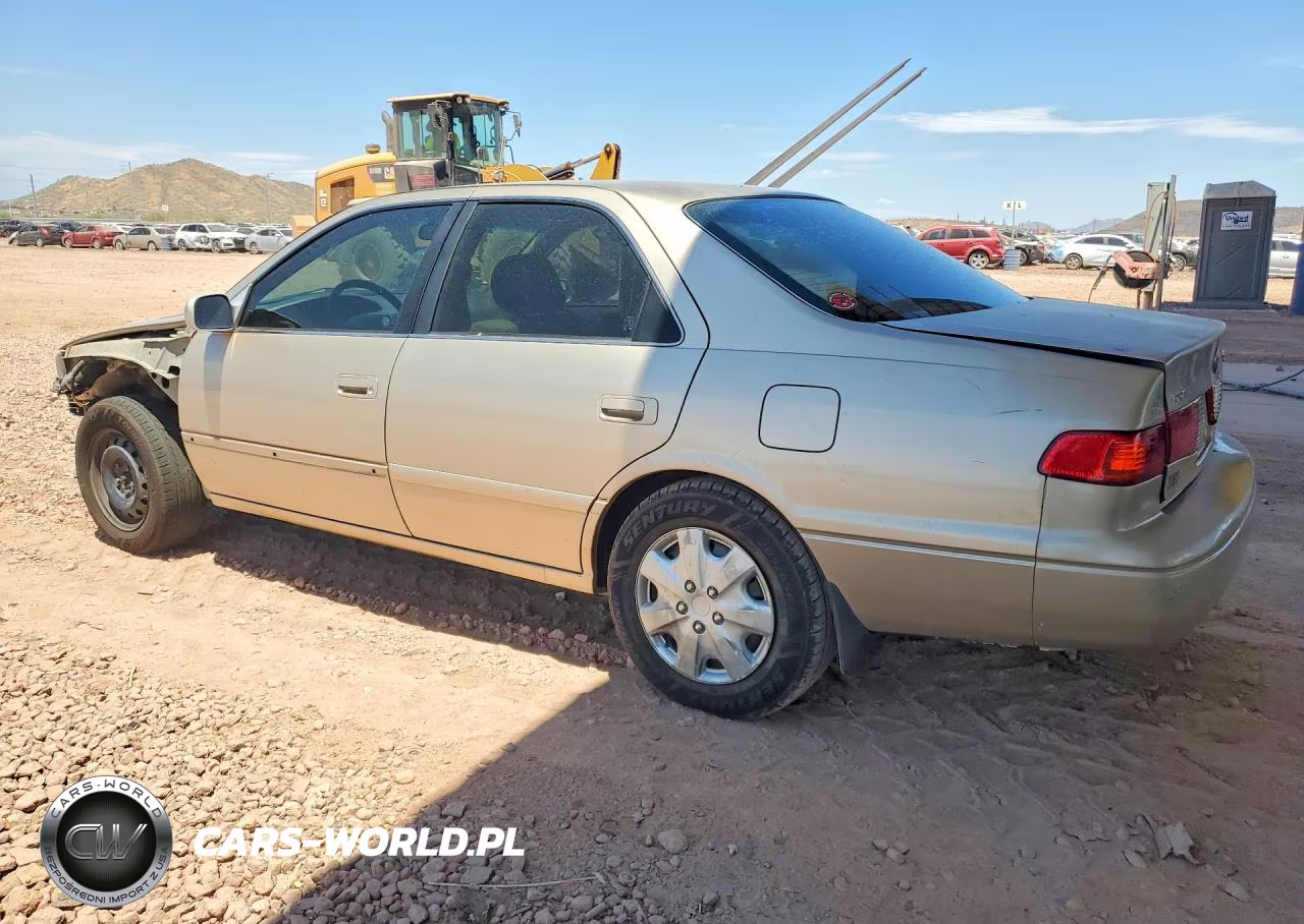 2000 Toyota Camry Le VIN:JT2BG22K4Y0440306 - 2