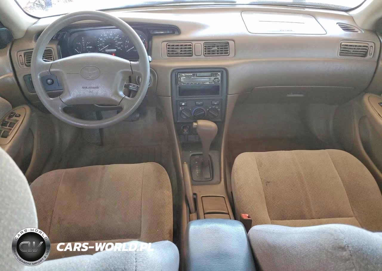 2000 Toyota Camry Le VIN:JT2BG22K4Y0440306 - 8