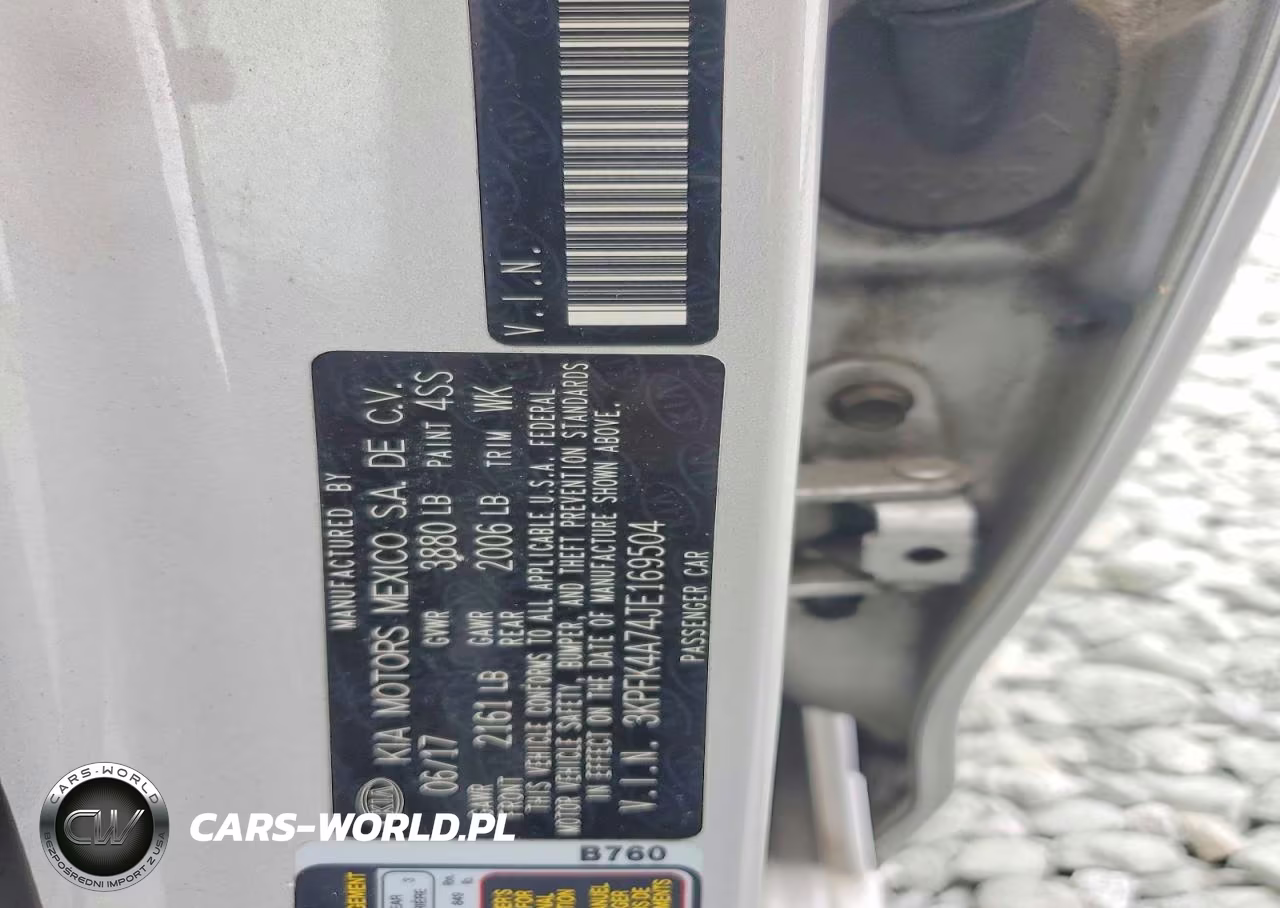 2018 Kia Forte Lx VIN:3KPFK4A74JE169504 - 12