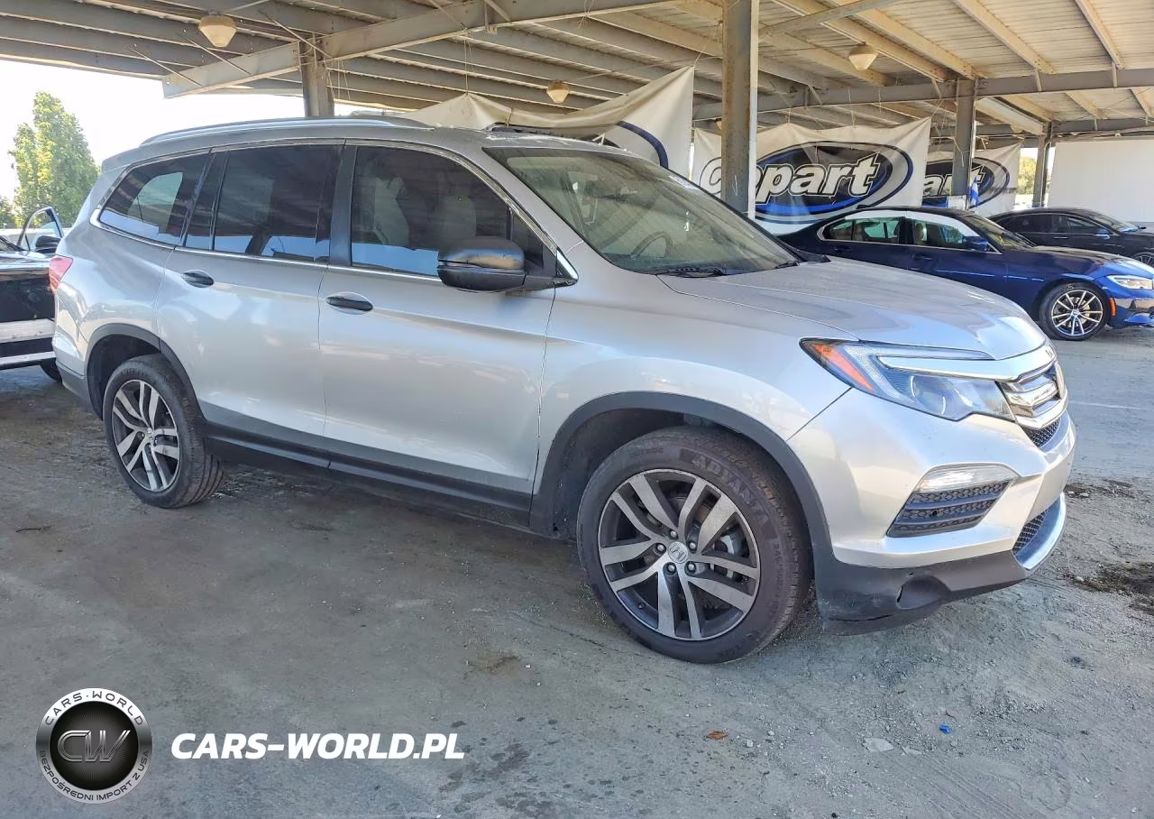 2016 Honda Pilot Elite VIN:5FNYF6H0XGB114253 - 4
