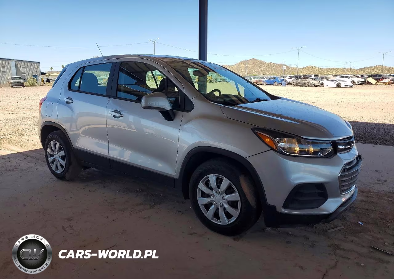 2018 Chevrolet Trax Ls VIN:KL7CJKSB6JB722788 - 4