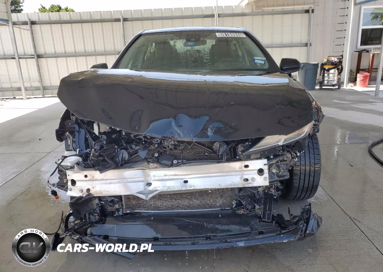 2019 Toyota Camry Le VIN:4T1B11HK4KU268378 - 5