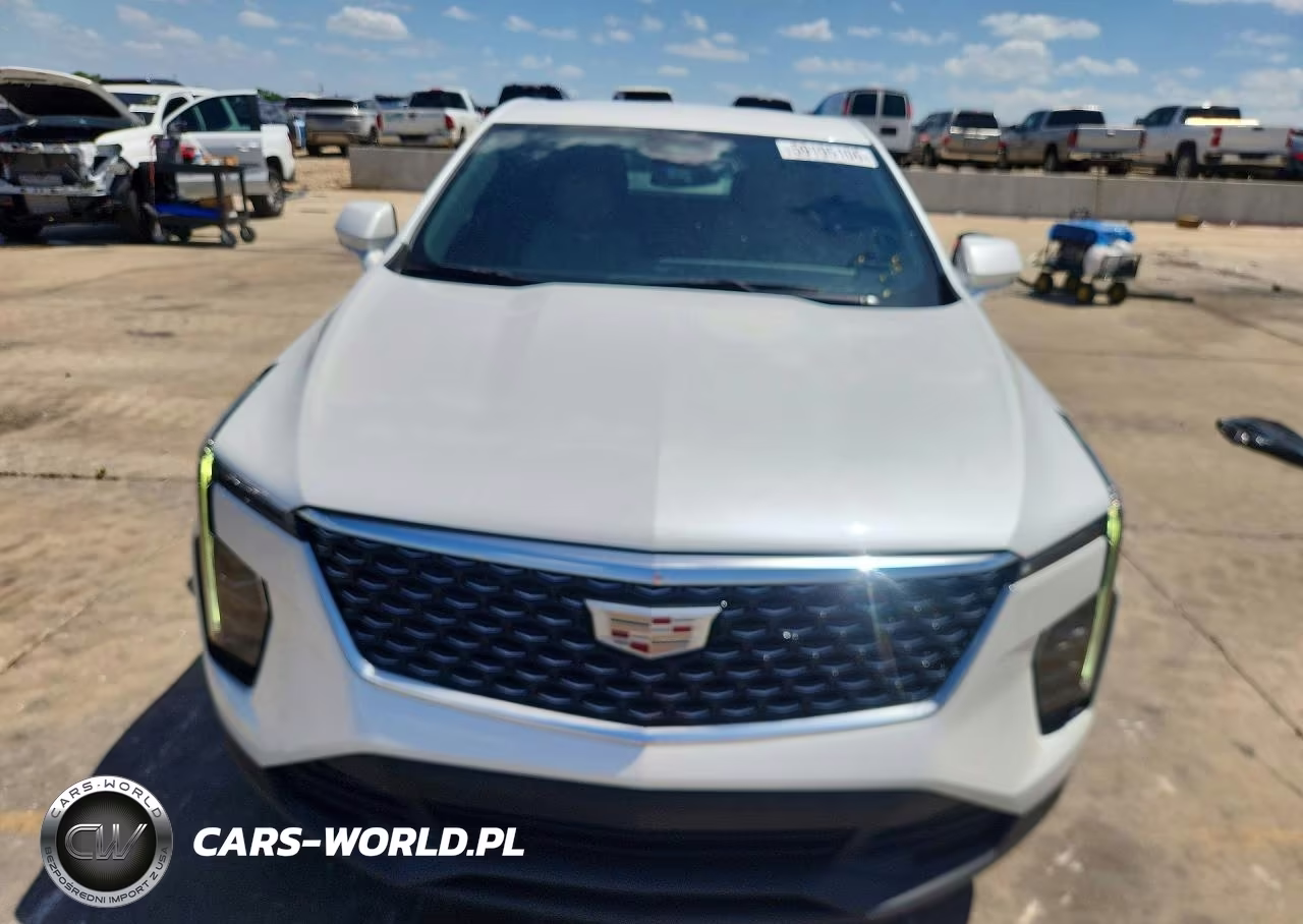 2024 Cadillac Xt4 Luxury VIN:1GYAZAR41RF129701 - 5