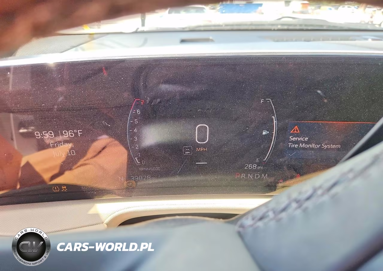 2024 Cadillac Xt4 Luxury VIN:1GYAZAR41RF129701 - 9