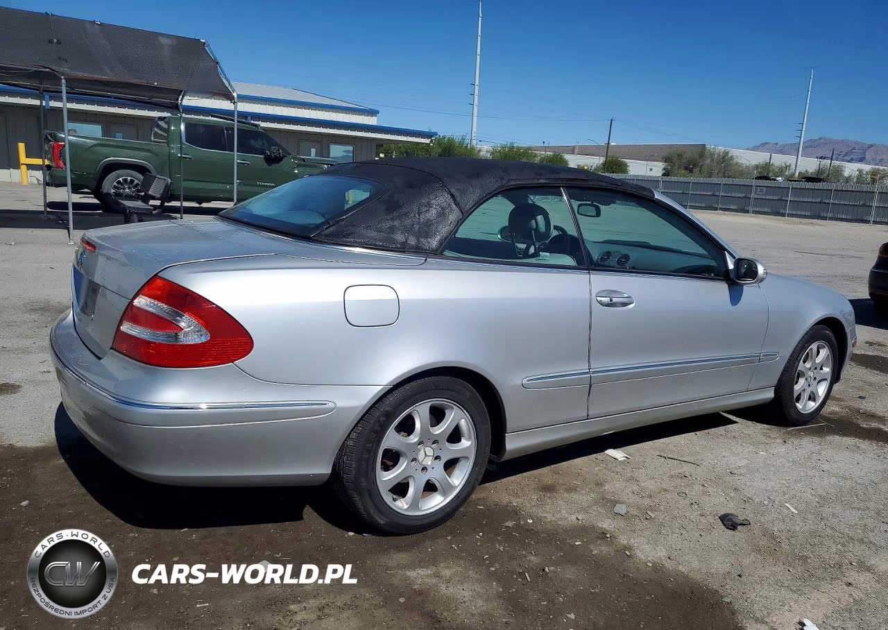 2004 Mercedes-Benz Clk 320 VIN:WDBTK65G44T026037 - 3