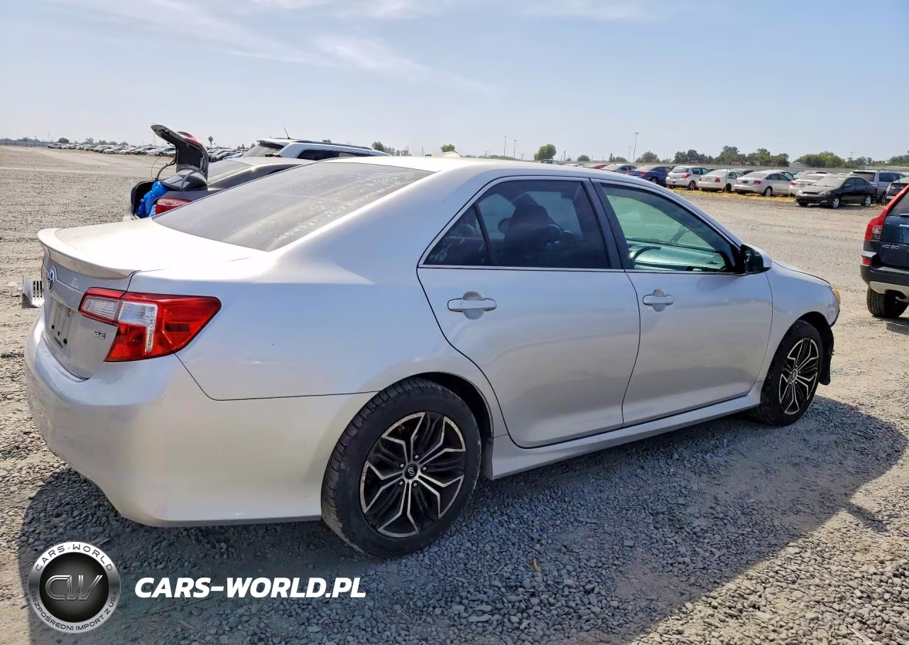 2013 Toyota Camry Se VIN:4T1BF1FK2DU265311 - 3