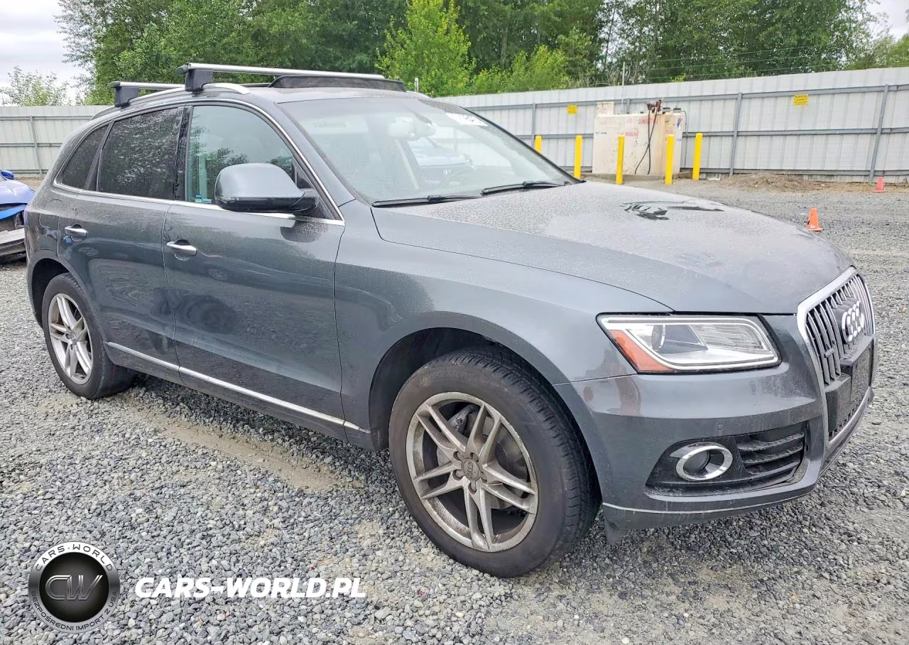 2016 Audi Q5 Premium Plus VIN:WA1L2AFPXGA129668 - 4