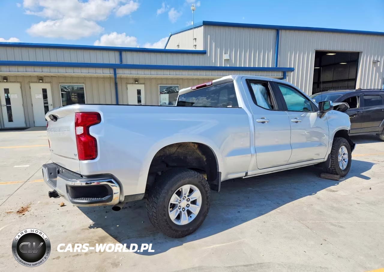 2022 Chevrolet Silverado C1500 Lt VIN:1GCRACEK6NZ521517 - 3