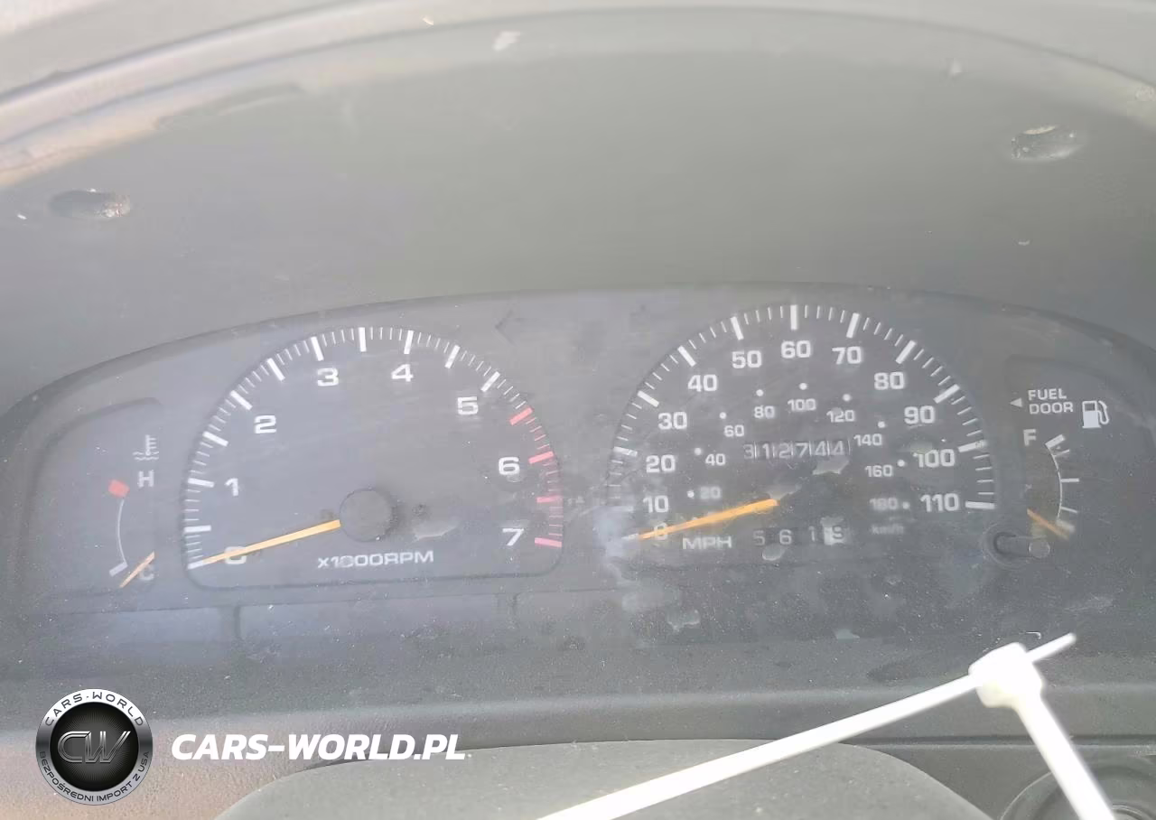 1996 Toyota 4Runner Base VIN:JT3GM84R3T0003350 - 9