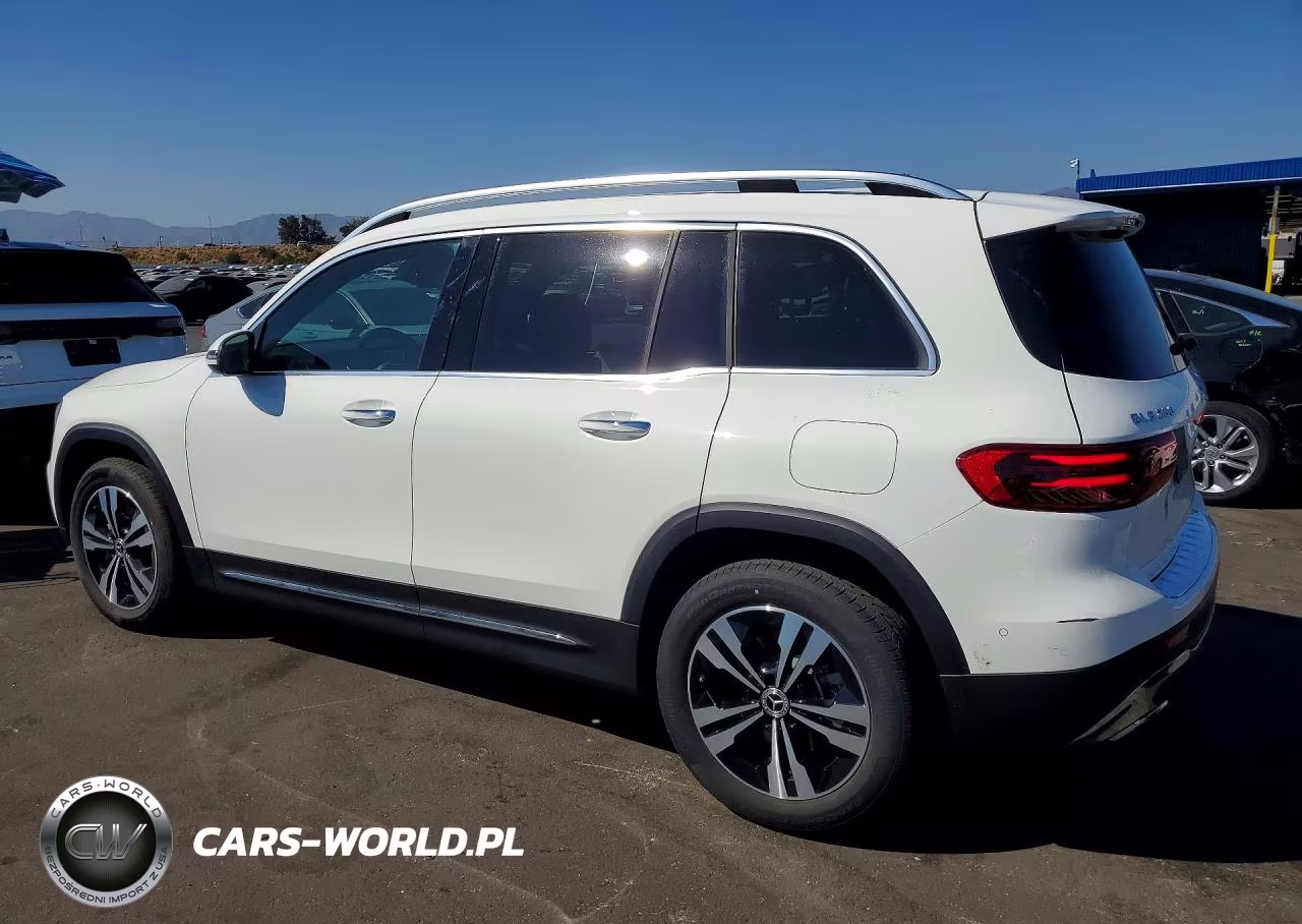 2025 Mercedes-Benz Glb 250 – zdjęcie 1 z 12