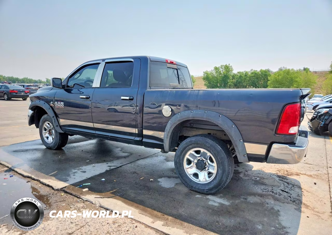 2015 Ram 2500 Slt VIN:3C6UR5DL2FG556900 - 2