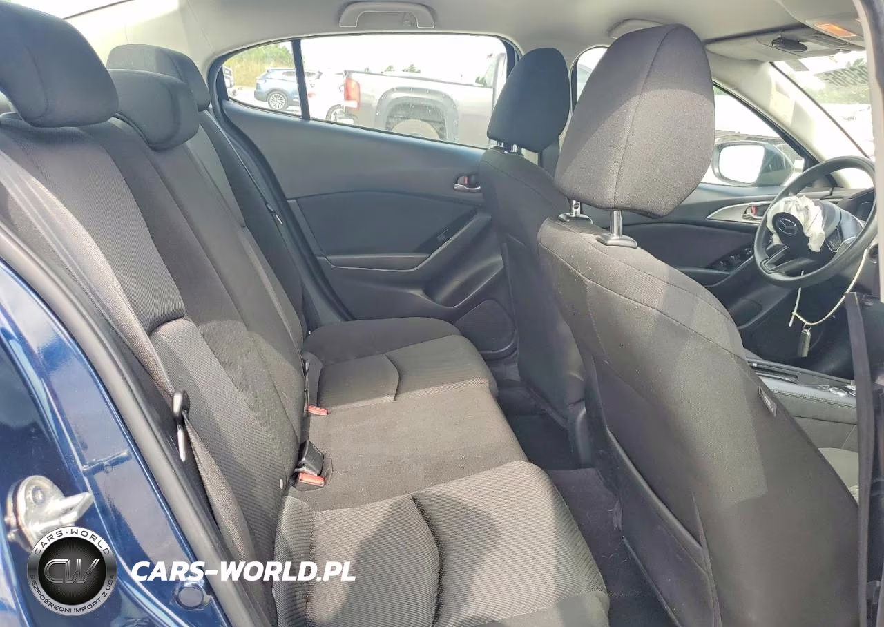 2018 Mazda 3 Sport VIN:3MZBN1U79JM184888 - 10