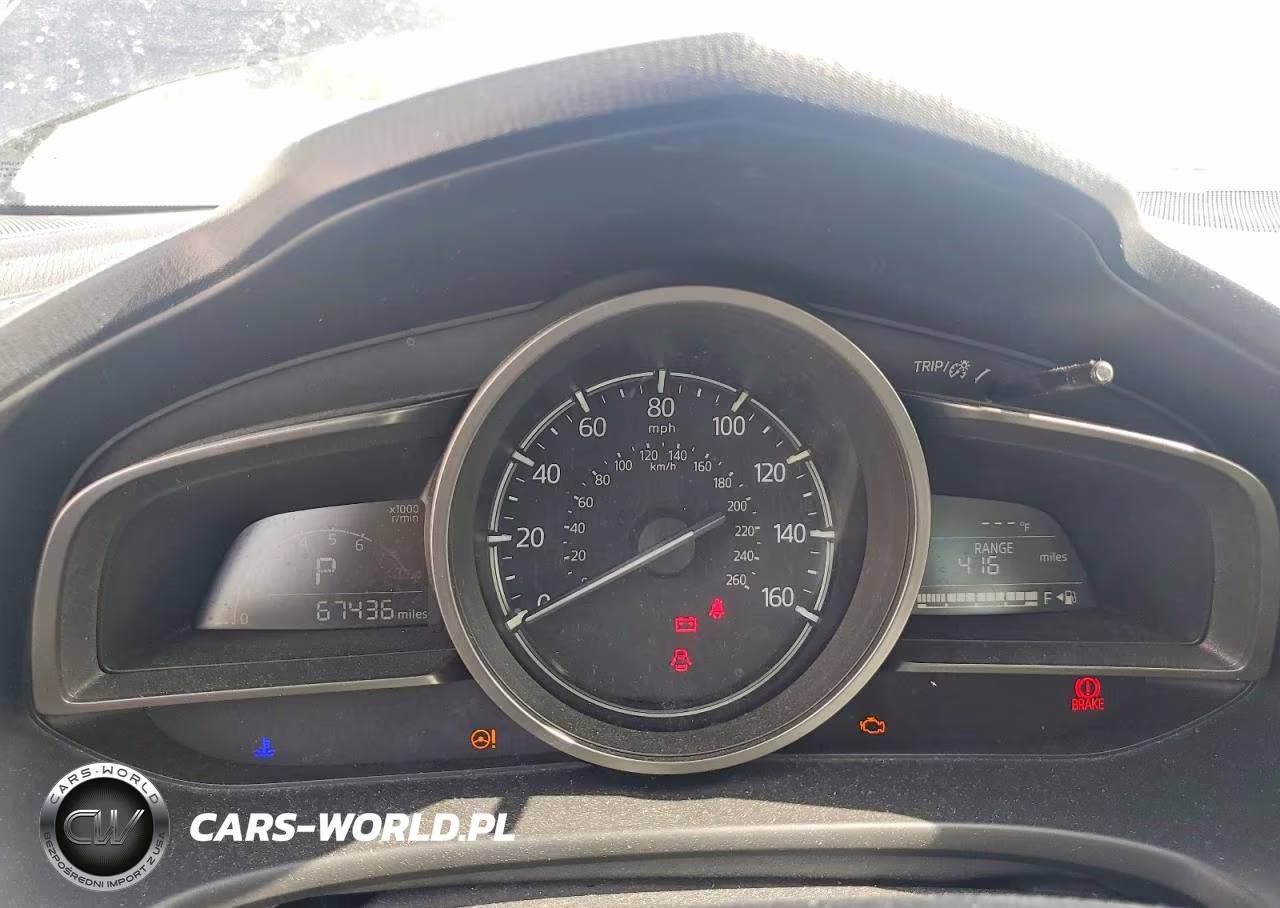2018 Mazda 3 Sport VIN:3MZBN1U79JM184888 - 9