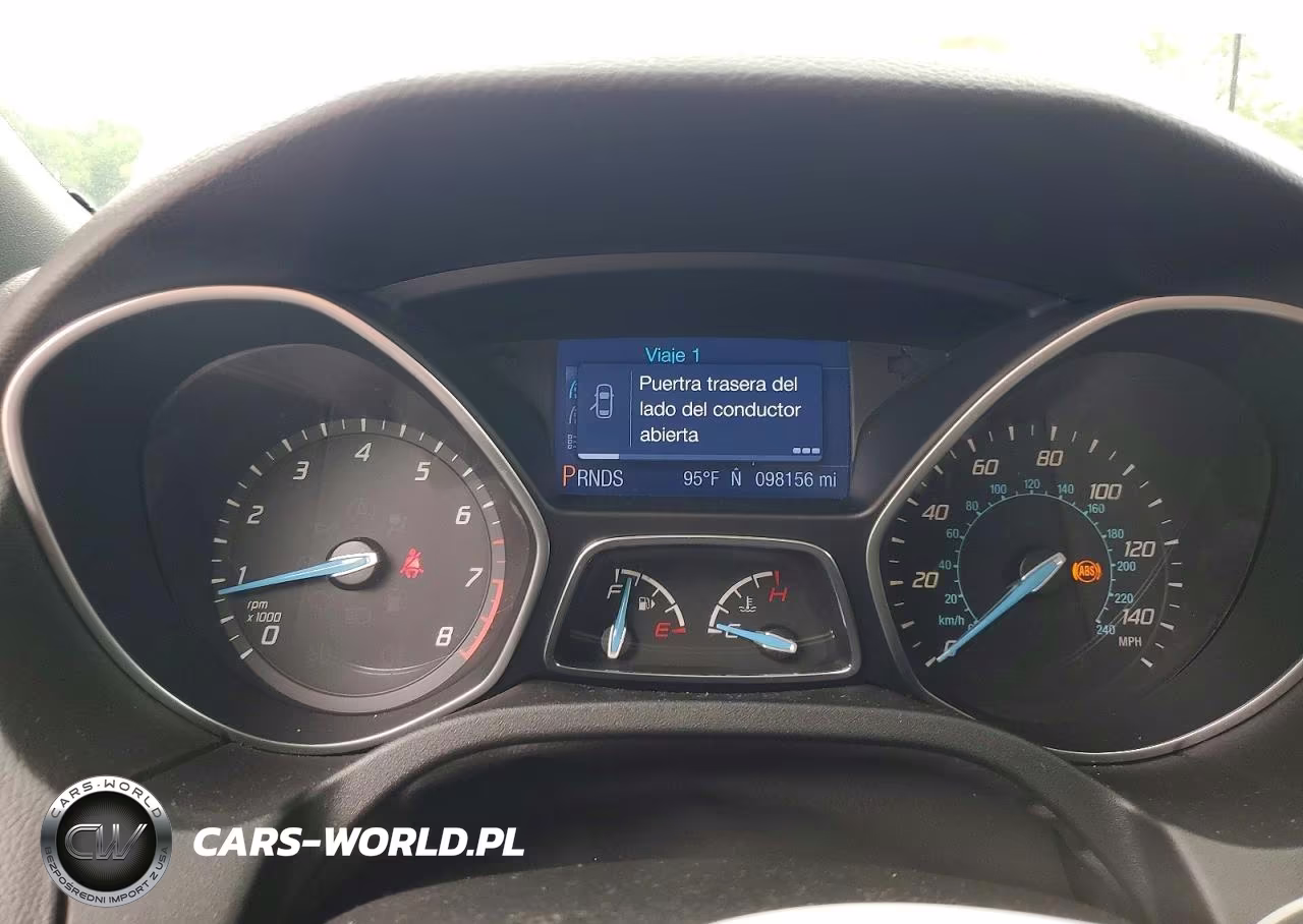 2013 Ford Focus S VIN:1FADP3E23DL379594 - 9