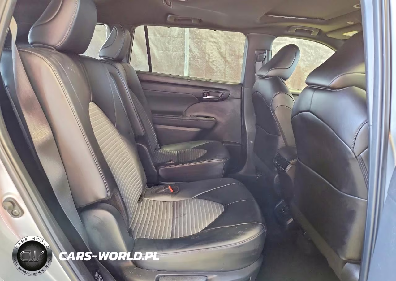 2024 Toyota Highlander Xse VIN:5TDKDRAH9RS536980 - 11