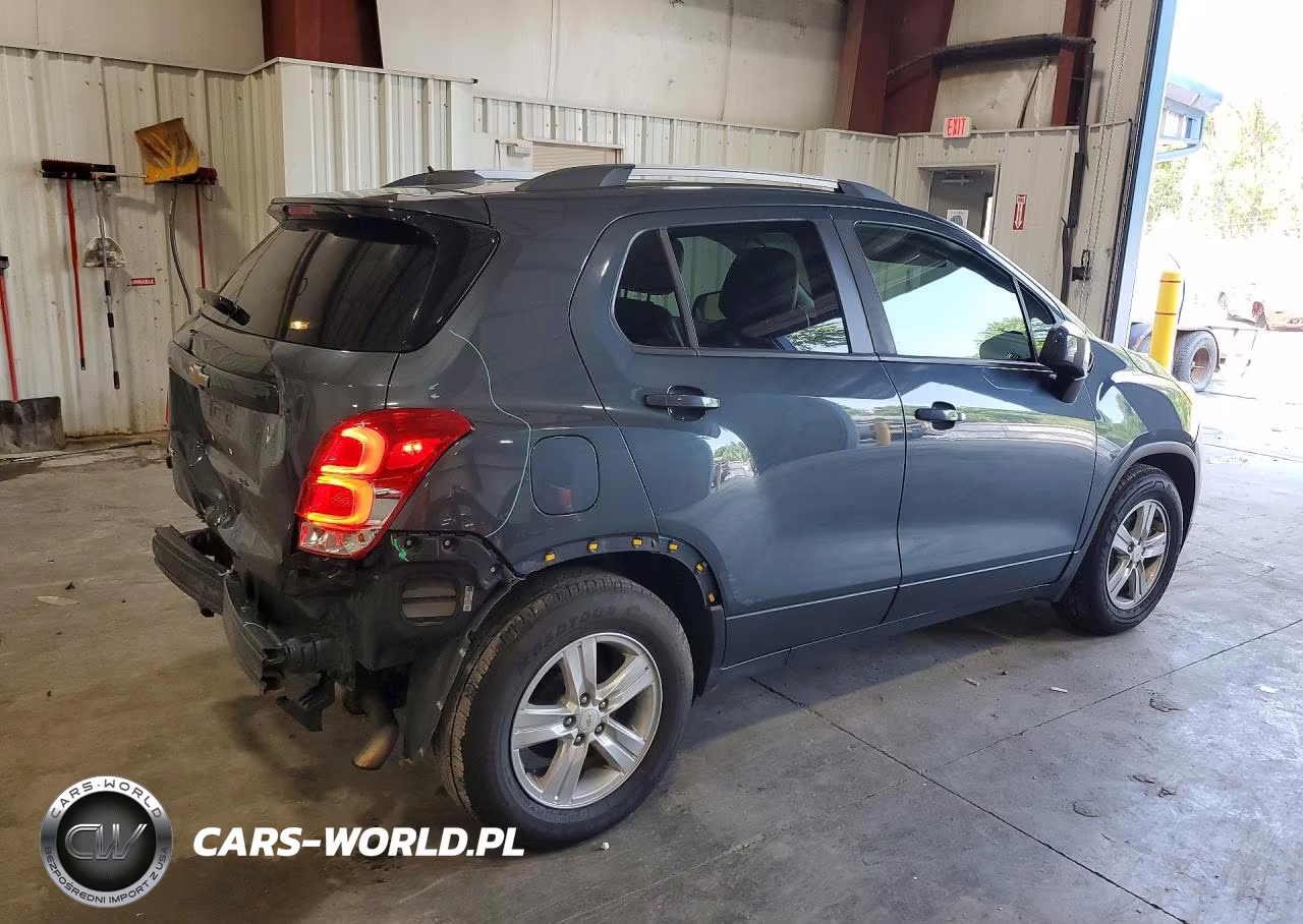 2021 Chevrolet Trax 1Lt VIN:KL7CJLSB6MB323731 - 3