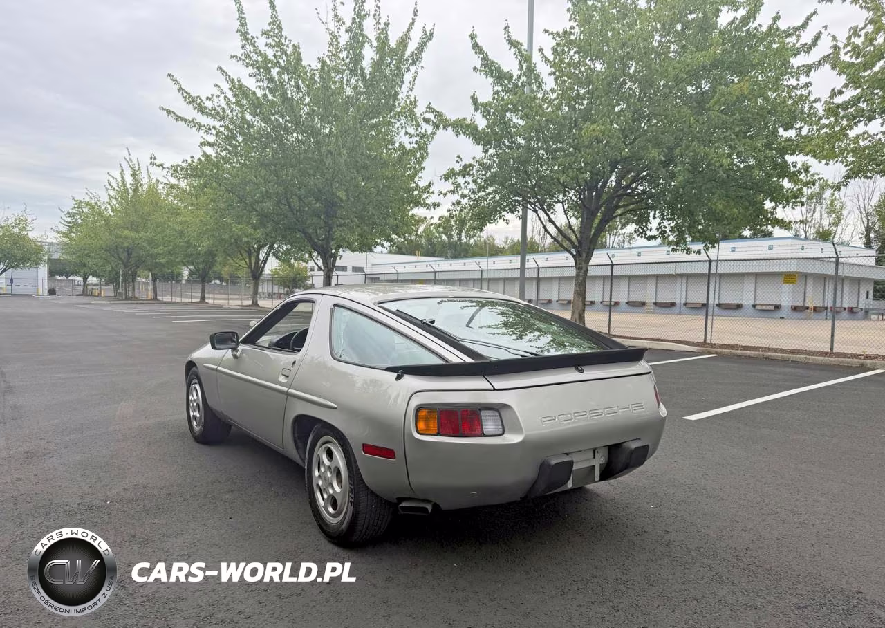 1982 Porsche 928 VIN:WP0JA092XCS820309 - 3