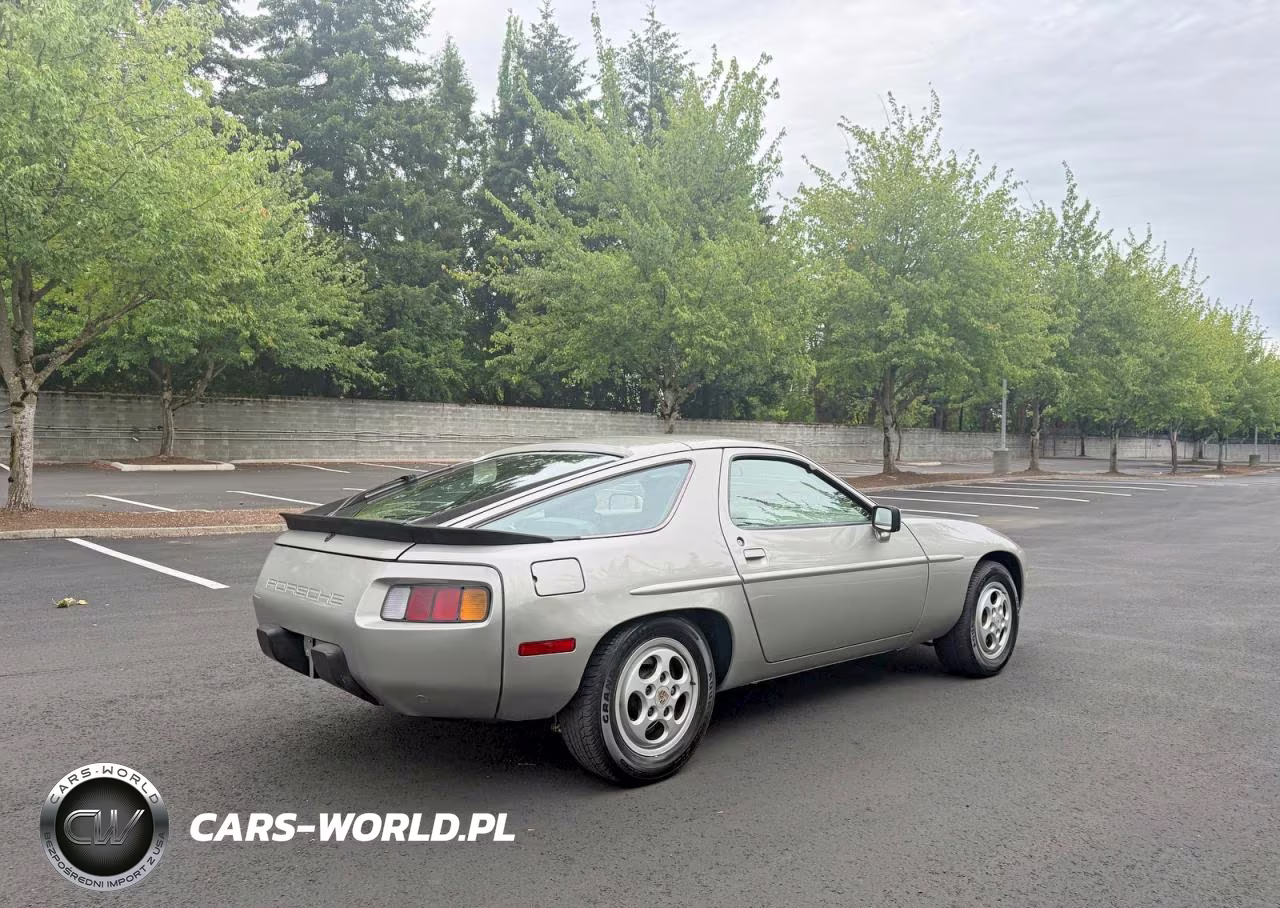 1982 Porsche 928 VIN:WP0JA092XCS820309 - 4