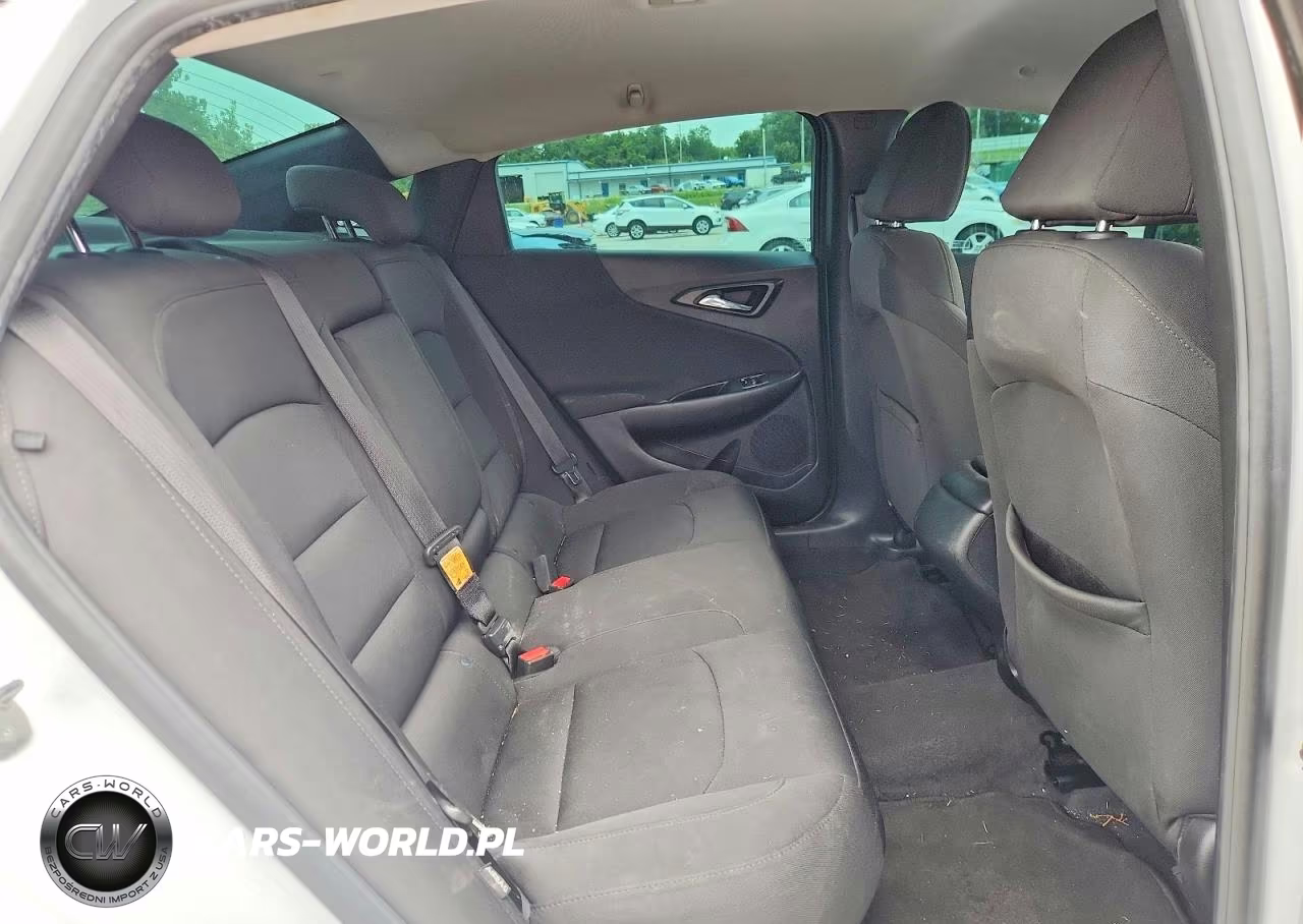 2018 Chevrolet Malibu Ls VIN:1G1ZB5ST7JF255094 - 10