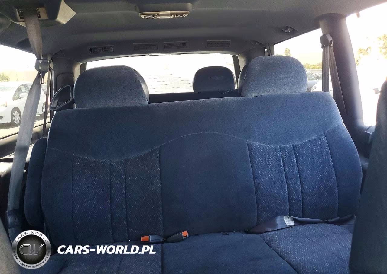 2000 Chevrolet Astro VIN:1GNEL19W3YB182133 - 10