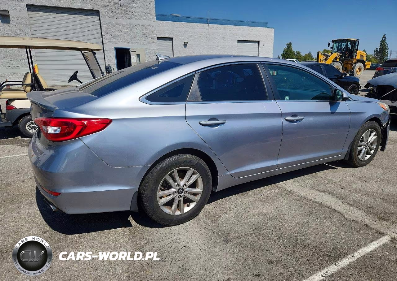 2015 Hyundai Sonata Se VIN:5NPE24AF0FH258234 - 3