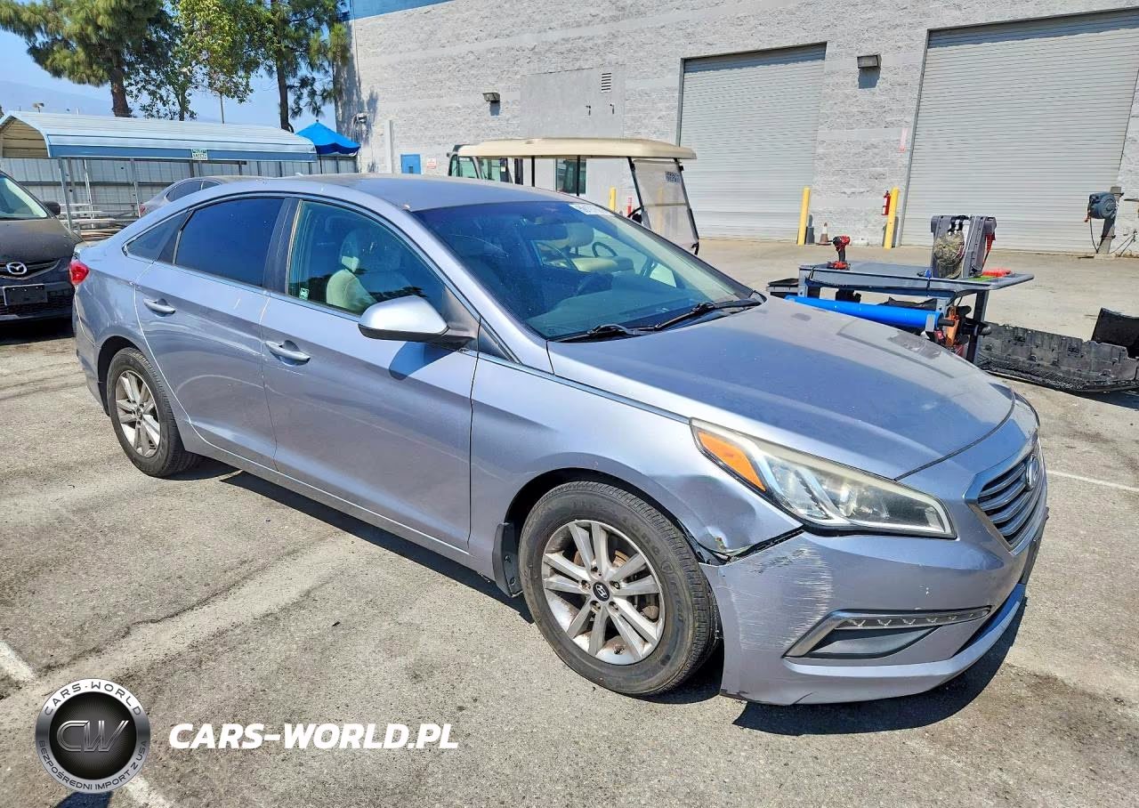 2015 Hyundai Sonata Se VIN:5NPE24AF0FH258234 - 4