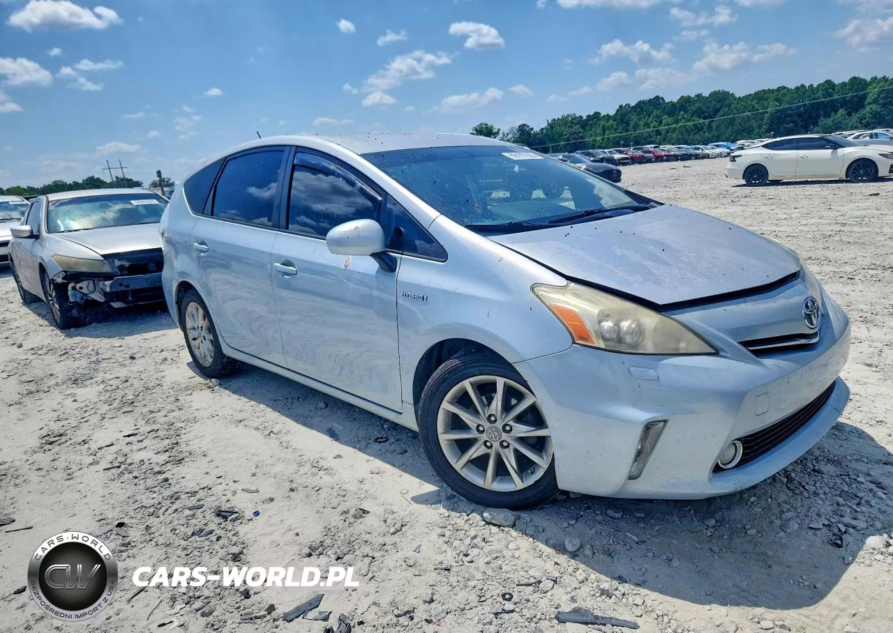 2013 Toyota Prius V Five VIN:JTDZN3EU9D3216620 - 4