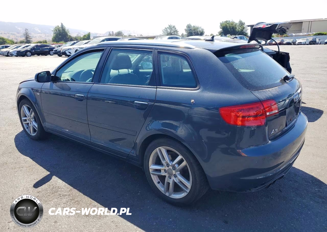2011 Audi A3 Premium Plus VIN:WAUMFAFM7BA081072 - 2
