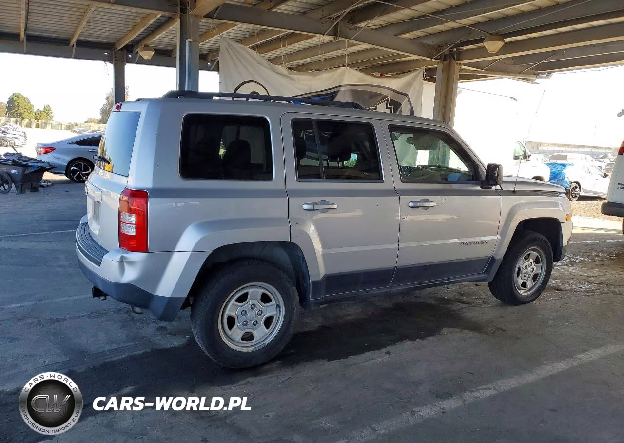 2014 Jeep Patriot Sport VIN:1C4NJRBB8ED511462 - 3