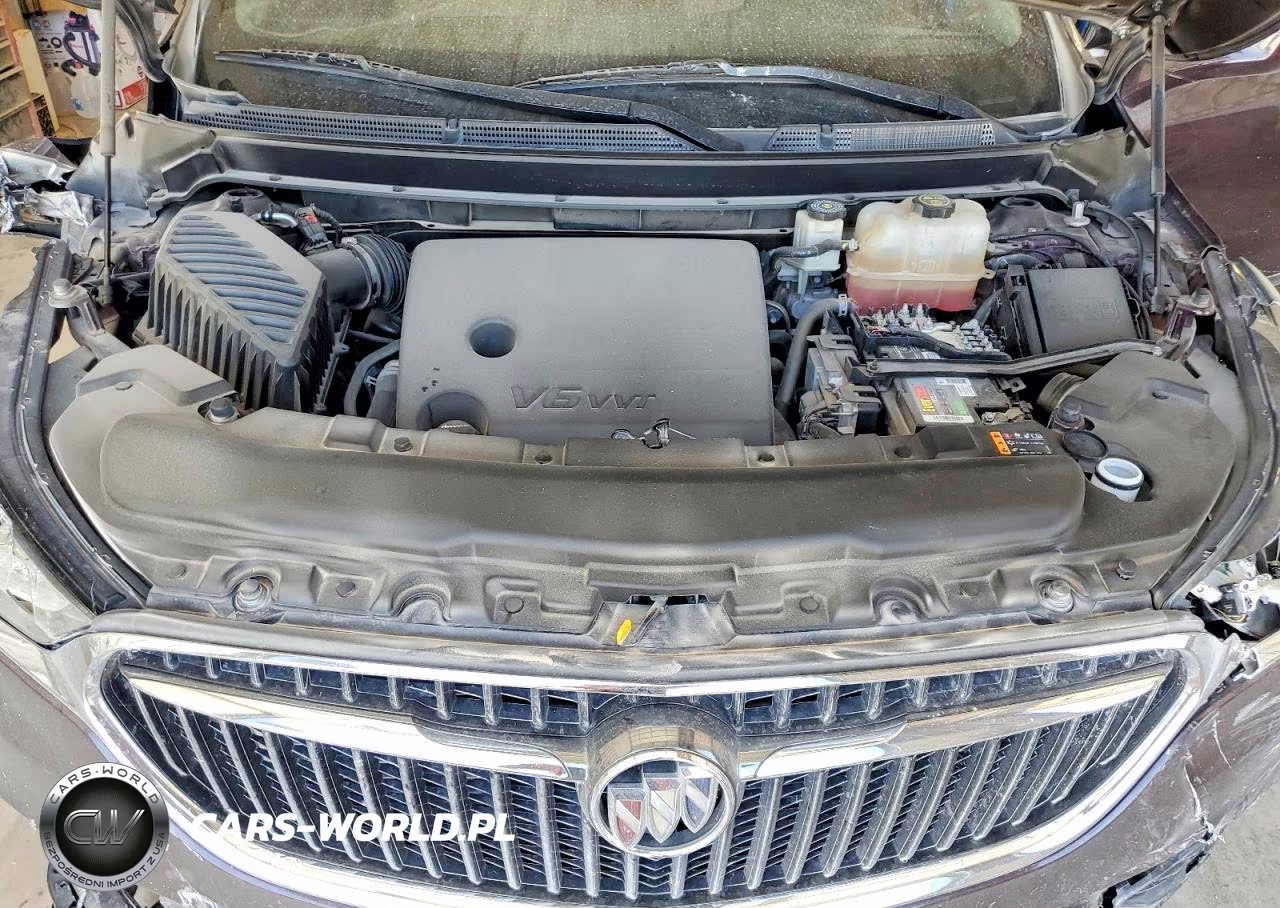 2018 Buick Enclave Essence VIN:5GAERBKW8JJ163677 - 12