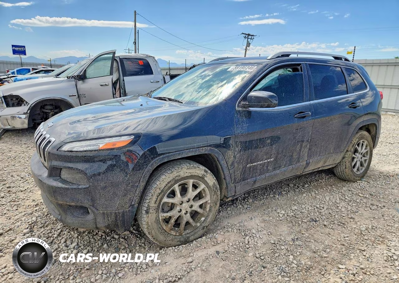 2018 Jeep Cherokee Latitude Plus – zdjęcie 1 z 12