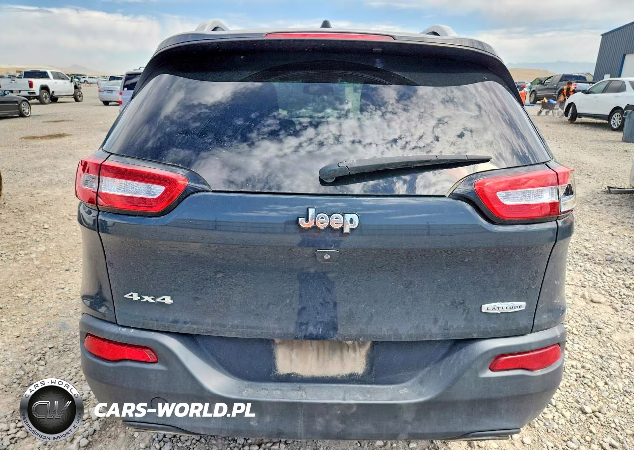 2018 Jeep Cherokee Latitude Plus VIN:1C4PJMLX5JD607498 - 6