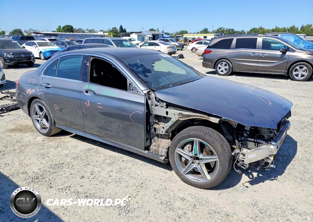 2018 Mercedes-Benz E 300 VIN:WDDZF4JB3JA387058 - 4