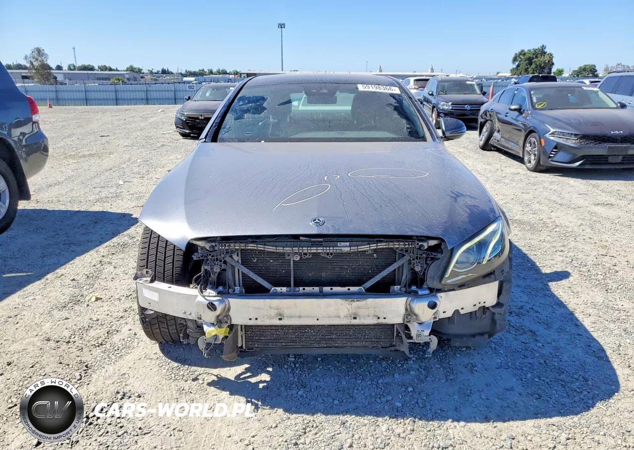 2018 Mercedes-Benz E 300 VIN:WDDZF4JB3JA387058 - 5