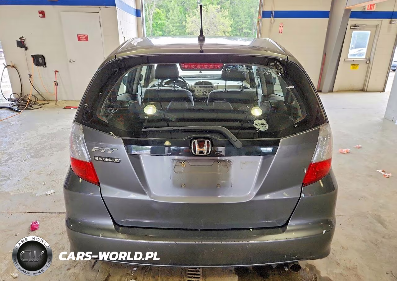 2012 Honda Fit VIN:JHMGE8H35CC039763 - 6