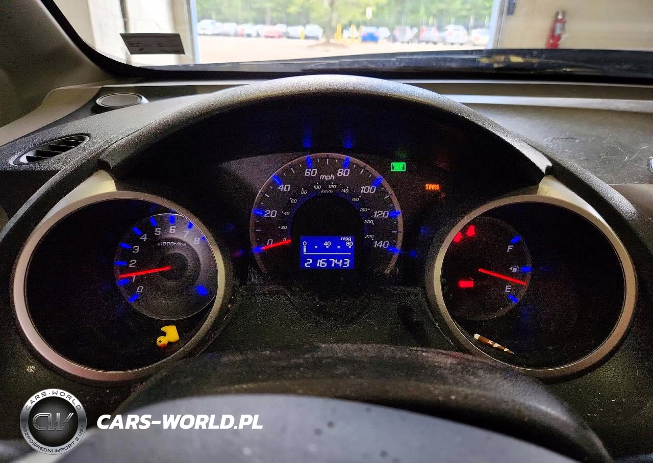 2012 Honda Fit VIN:JHMGE8H35CC039763 - 9